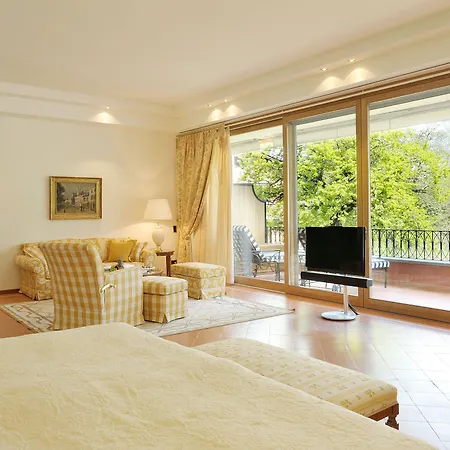 Castello Del Sole Resort&spa Hotell